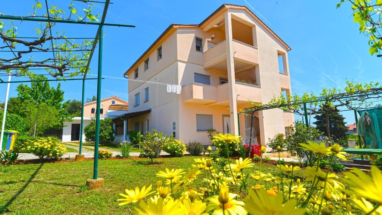 Apartment Silvio 1779 Banjole Exterior foto